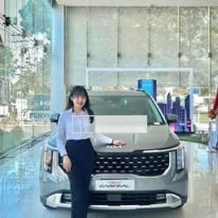 Hoạt động tư vấn và giao xe Kia tại Cần Thơ 5
